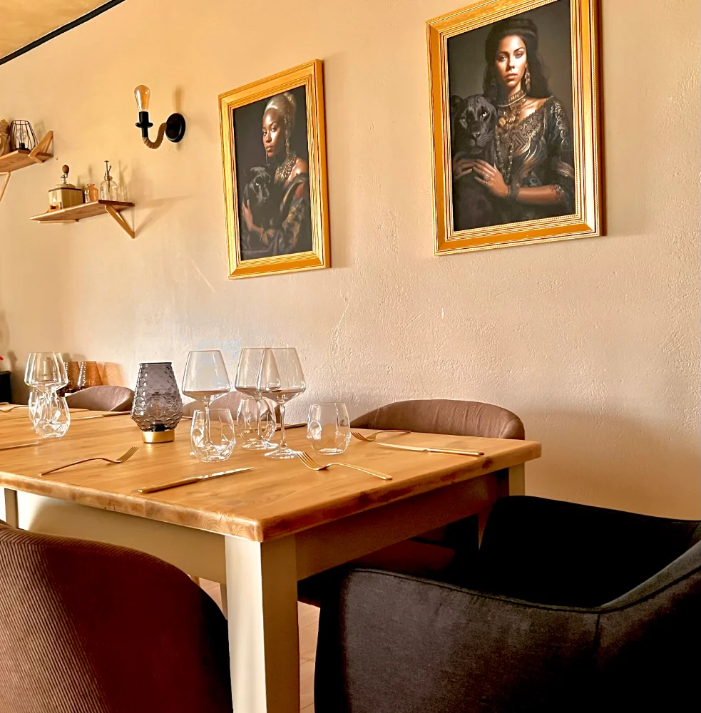 Intérieur restaurant POTO Zudausques